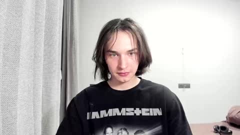 Snapshot of tyler__johnson chatting on March 1, 2025, 3:49 pm Tyler johnson online show from March 1, 2025, 3:49 pm