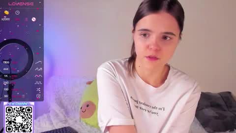 Ema online show from March 7, 2026, 7:55 pm