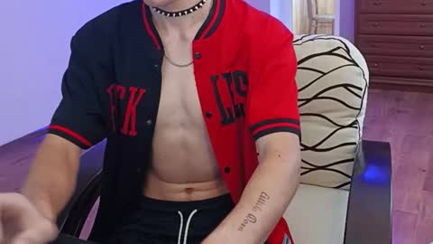 Snapshot of tyler_hack chatting on October 14, 2025, 12:06 pm Tyler and Chris online show from October 14, 2025, 12:06 pm