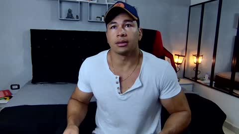 Snapshot of tyler_hank1 chatting on January 27, 2025, 11:22 am tyler_hank1 online show from January 27, 2025, 11:22 am