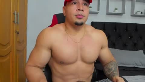 Snapshot of tyler_hank1 chatting on July 12, 2026, 1:18 am tyler_hank1 online show from July 12, 2026, 1:18 am