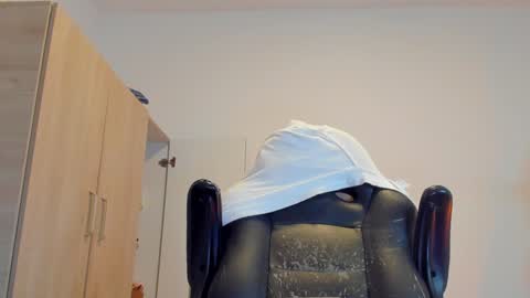     online show from January 16, 2025, 2:30 pm