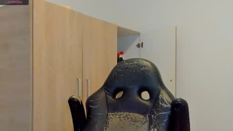     online show from September 10, 2025, 7:30 am