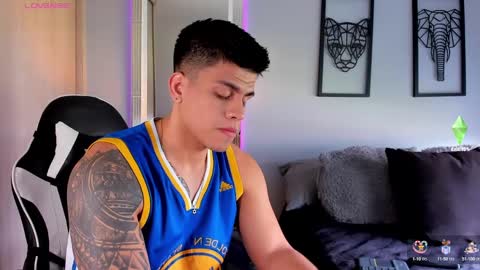 Snapshot of tyler_muscle chatting on January 4, 2025, 2:35 pm David online show from January 4, 2025, 2:35 pm