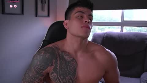 Snapshot of tyler_muscle chatting on September 26, 2025, 4:00 pm David online show from September 26, 2025, 4:00 pm