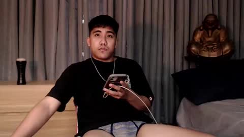 Snapshot of tylerwatson22 chatting on January 22, 2025, 8:51 am tyler online show from January 22, 2025, 8:51 am