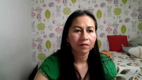 Snapshot of tyna_b chatting on April 24, 2026, 12:24 am Tyna online show from April 24, 2026, 12:24 am
