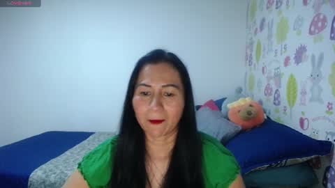 Snapshot of tyna_b chatting on June 25, 2026, 7:07 pm Tyna online show from June 25, 2026, 7:07 pm