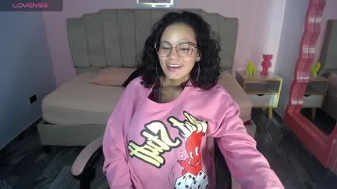 TYNA  online show from December 20, 2024, 1:47 am