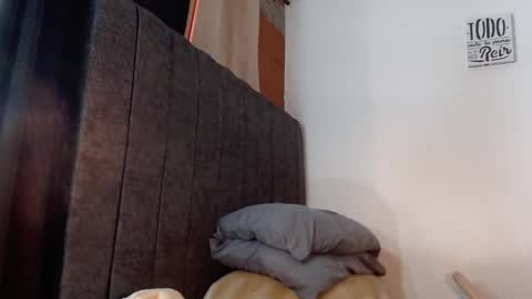 tyra_stone1 online show from January 17, 2026, 2:55 pm