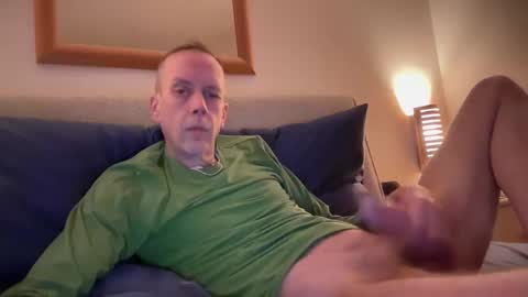 Snapshot of tyronev70 chatting on January 17, 2026, 12:21 pm Ty online show from January 17, 2026, 12:21 pm