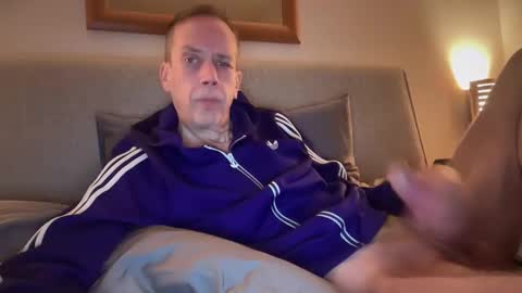 Snapshot of tyronev70 chatting on February 21, 2026, 9:21 am Ty online show from February 21, 2026, 9:21 am