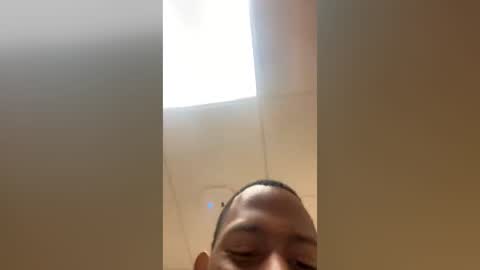 Snapshot of tytyrique37 chatting on August 1, 2026, 6:01 am tytyrique37 online show from August 1, 2026, 6:01 am