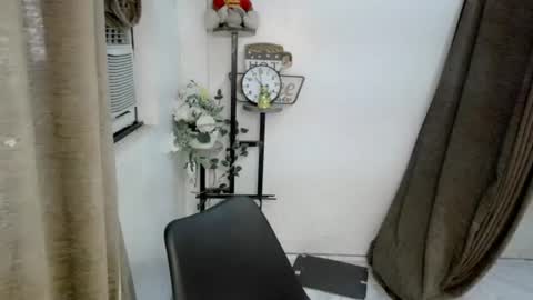 Rona online show from October 7, 2025, 7:05 am