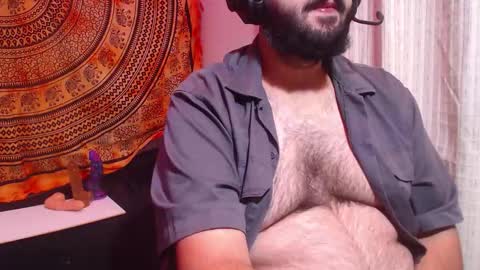 ucsip19 online show from October 6, 2025, 7:22 pm