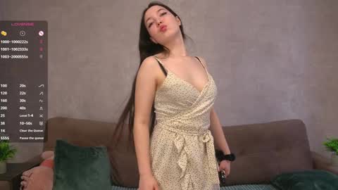 Lili online show from February 1, 2025, 10:15 am