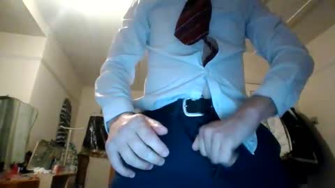 uglyyounlad online show from January 7, 2025, 6:35 pm