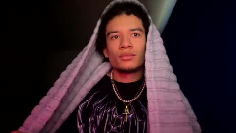 Snapshot of uhdummy chatting on January 24, 2025, 8:11 pm snap mixedaddyx ig drexdummy online show from January 24, 2025, 8:11 pm