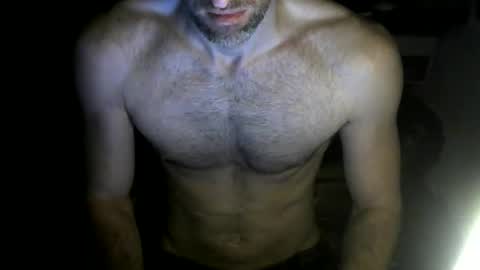 Snapshot of uk_hightower chatting on November 7, 2025, 11:05 pm uk_hightower online show from November 7, 2025, 11:05 pm