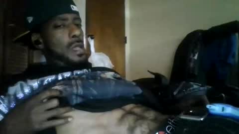 ukicalszanjg online show from May 9, 2026, 1:38 pm