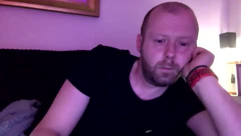 Snapshot of ukmatty3 chatting on March 15, 2026, 7:20 pm ukmatty3 online show from March 15, 2026, 7:20 pm