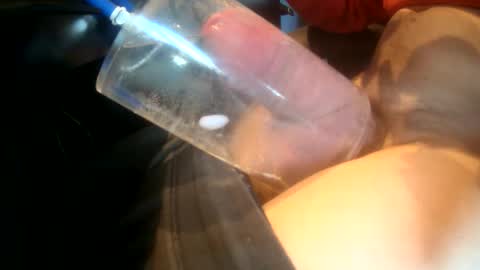 Snapshot of ukpumper chatting on October 23, 2025, 9:30 am ukpumper online show from October 23, 2025, 9:30 am