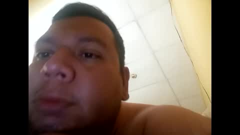 ulises4020 online show from September 29, 2025, 11:42 pm