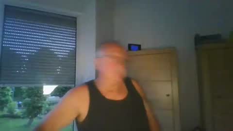 Ulrich online show from May 23, 2026, 7:40 pm