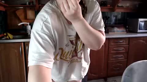 Ulyana online show from March 15, 2026, 6:08 am