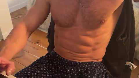 Um CM online show from March 20, 2026, 2:33 pm