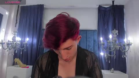 Un Slutty online show from January 18, 2025, 9:55 pm