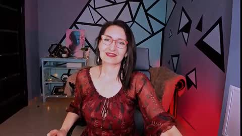 UnaTera online show from February 22, 2026, 9:52 am