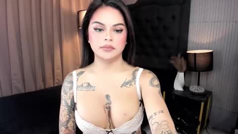 Snapshot of unbotheredprincess chatting on November 3, 2025, 7:04 pm Lady tan online show from November 3, 2025, 7:04 pm