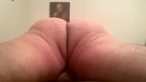 Snapshot of uncledenny1 chatting on September 23, 2025, 9:45 am Hairy Sally online show from September 23, 2025, 9:45 am