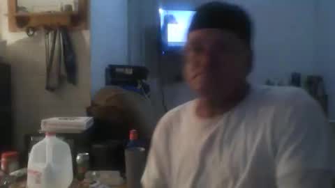unclemuff online show from February 25, 2026, 5:39 am
