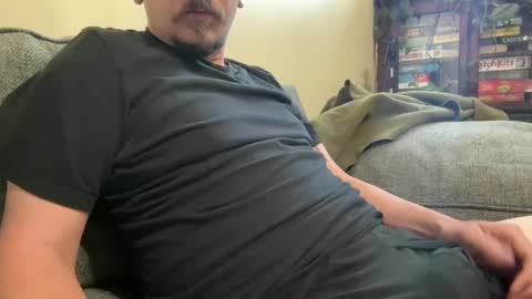 uncut_asseater online show from September 17, 2025, 1:46 pm