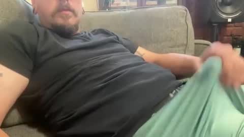 uncut_asseater online show from October 16, 2025, 5:36 pm