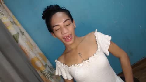 LOVELY JANE online show from October 15, 2025, 3:06 am