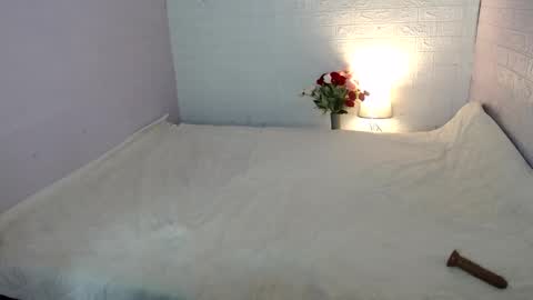 LOVELY JANE online show from March 10, 2026, 1:54 am