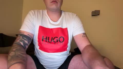 Tom online show from November 6, 2025, 11:59 pm