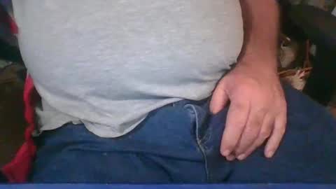 Snapshot of uncutmike7x5 chatting on November 12, 2025, 8:41 pm uncutmike7x5 online show from November 12, 2025, 8:41 pm