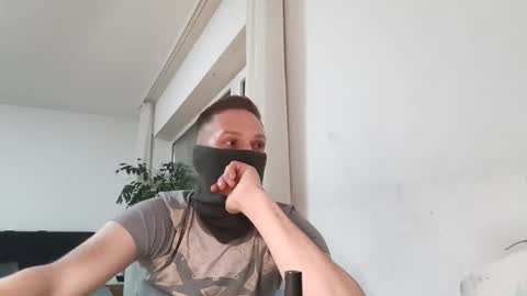 Snapshot of undercontrol069 chatting on March 11, 2025, 2:54 am Slave4play online show from March 11, 2025, 2:54 am