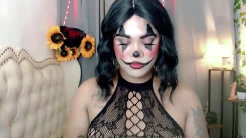 Snapshot of unforgettable_sin chatting on October 30, 2025, 8:31 pm Bella Shamara Odett online show from October 30, 2025, 8:31 pm