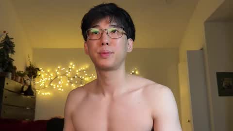 Snapshot of unhingedwang chatting on September 8, 2025, 11:48 pm wang online show from September 8, 2025, 11:48 pm