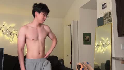 Snapshot of unhingedwang chatting on October 3, 2025, 11:57 pm wang online show from October 3, 2025, 11:57 pm