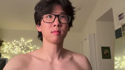 Snapshot of unhingedwang chatting on February 7, 2026, 2:15 am wang online show from February 7, 2026, 2:15 am