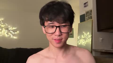 Snapshot of unhingedwang chatting on February 28, 2026, 1:28 am wang online show from February 28, 2026, 1:28 am