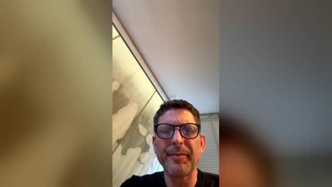 unitipervoi online show from June 6, 2026, 6:23 pm