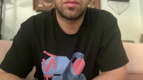 universalstudihoes online show from December 23, 2024, 10:55 pm