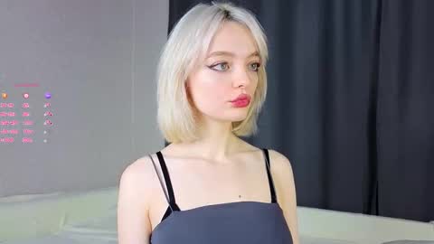 ShizukaShizuSHIZ online show from October 21, 2025, 3:18 am